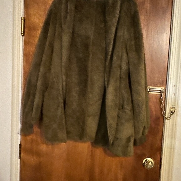 ‼️SALE‼️ Brand New Hooded Teddy Bear Coat XL (Runs Big) - Picture 4 of 6